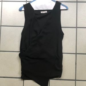Wrap style asymmetrical tank